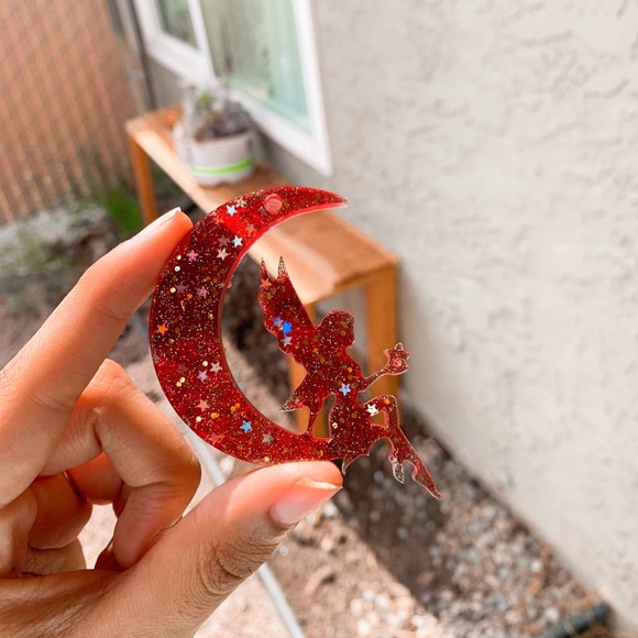 Fairy Keychain - Picture 3 of 3